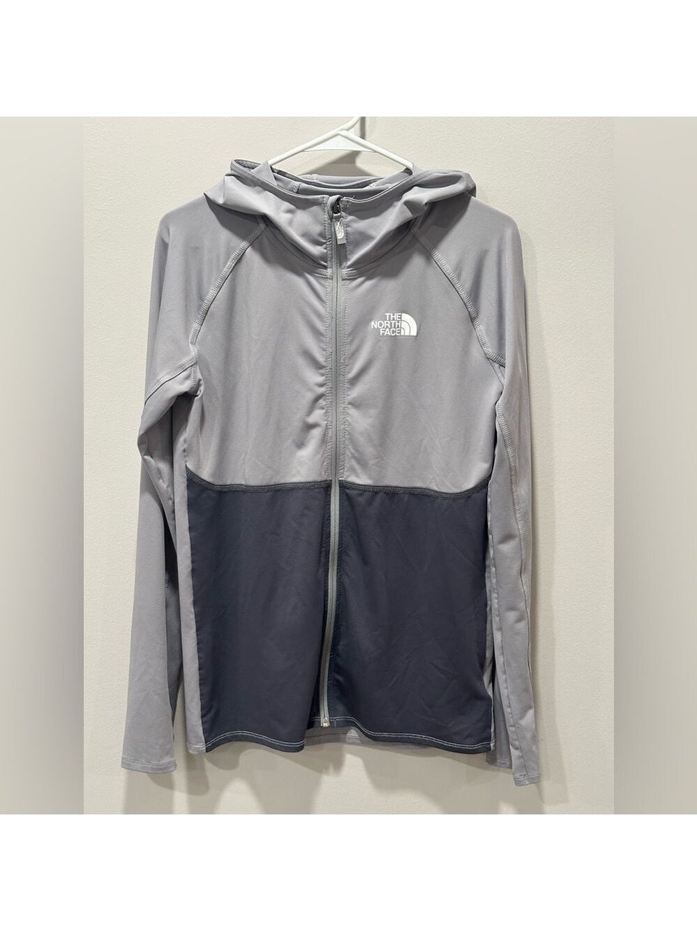 The North Face Boys Amphibious Full Zip Sun Hoodie Size XL